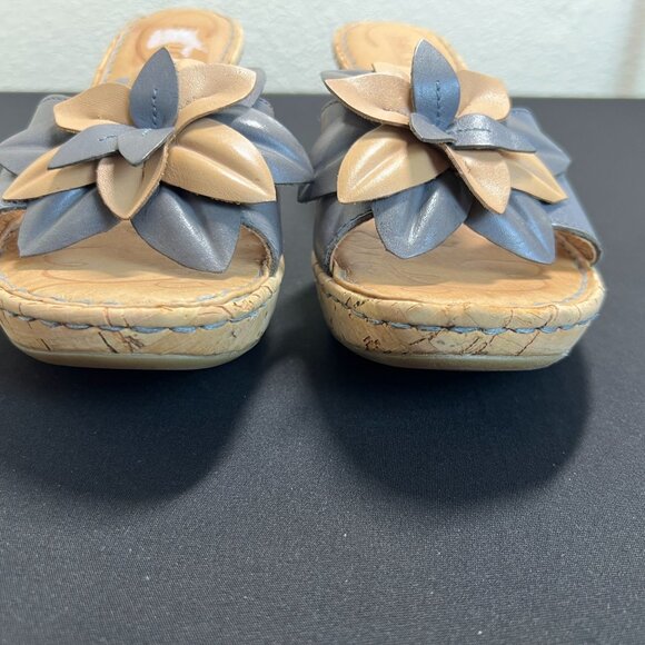 Born Women 9 M/W Leather Flower Wedge Sandals Slip Ons Cork Heel 3"  Beige Blue - Picture 12 of 14